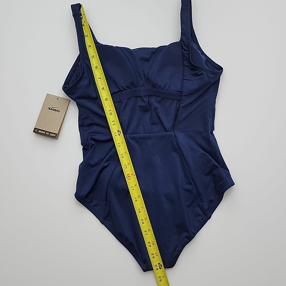 NWT Nike Women's One Piece Scoop Back Performance Swimsuit Navy Medium - Picture 14 of 15